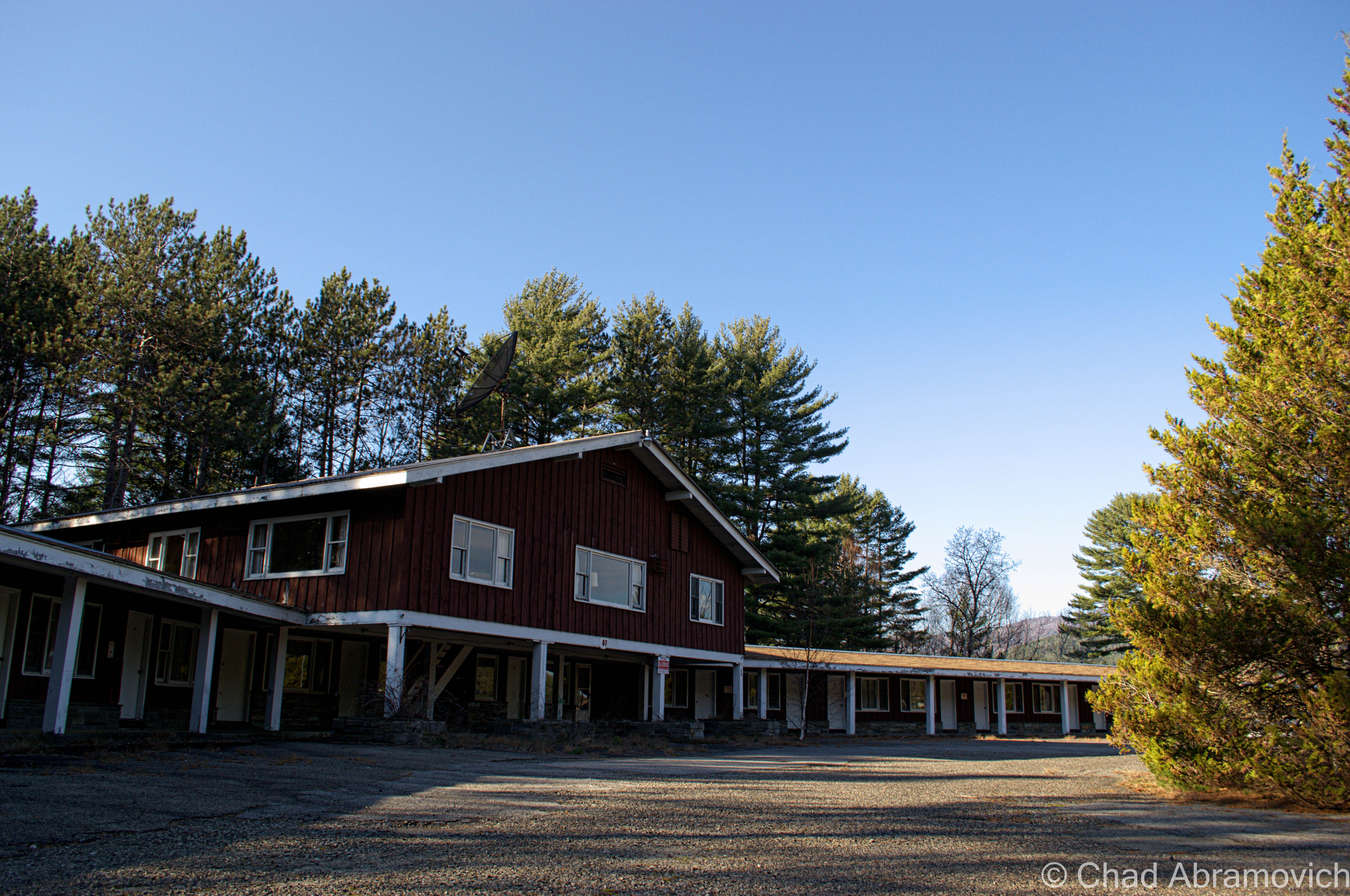 Abandoned Motel at the entrance to Frontier Town