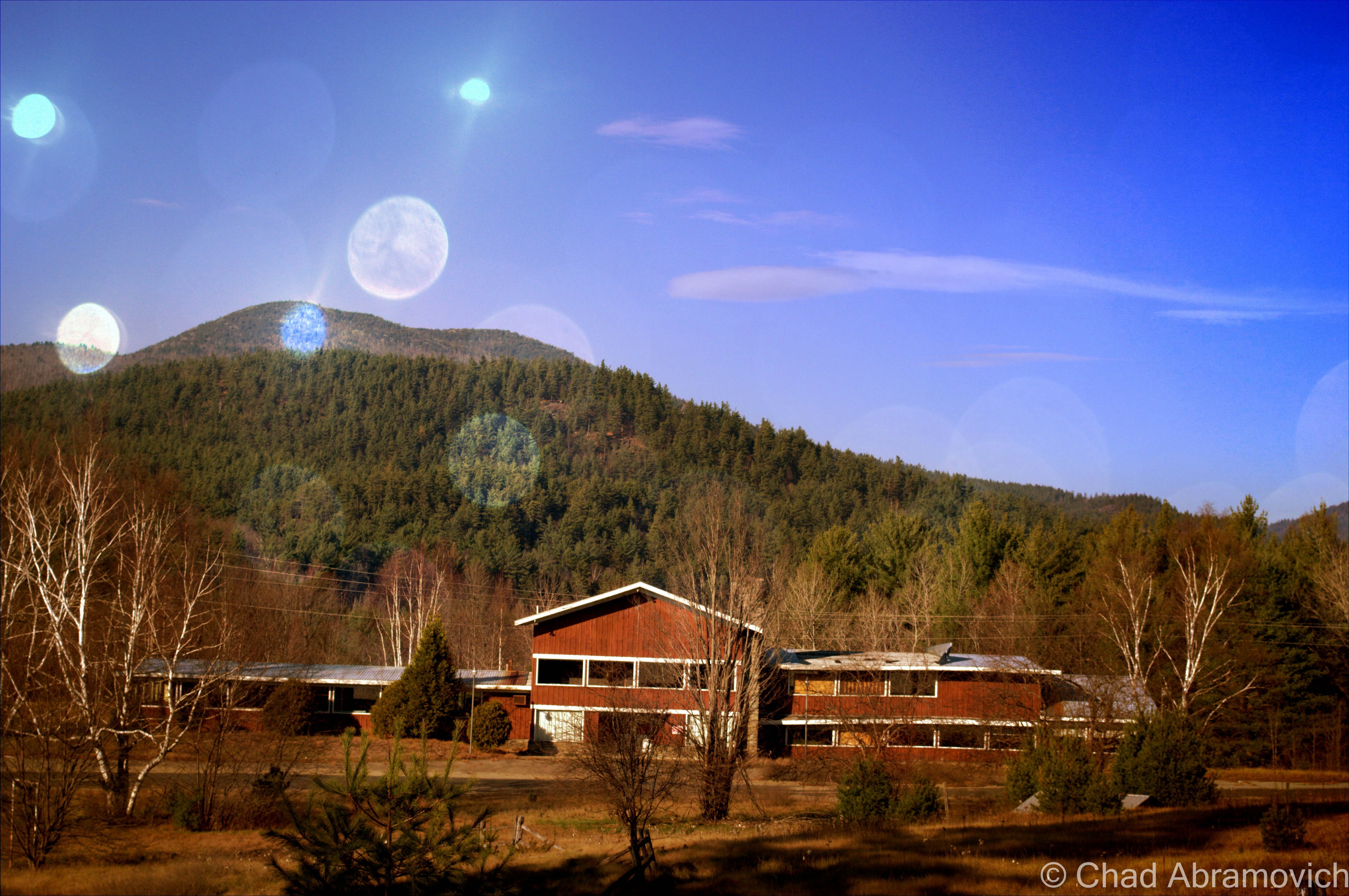 From the motel parking lot, one of the remaining buildings of Frontier Town could be seen - a former restaurant and gift shop against the late Adirondack sun.