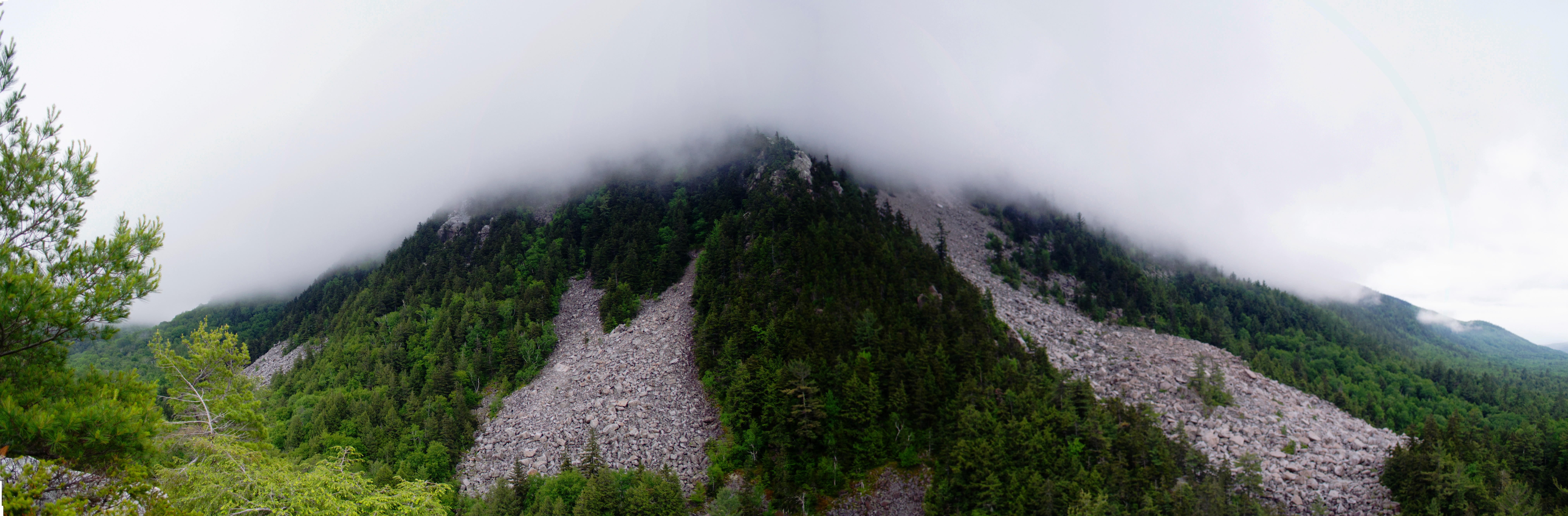White Rocks – Obscure Vermont